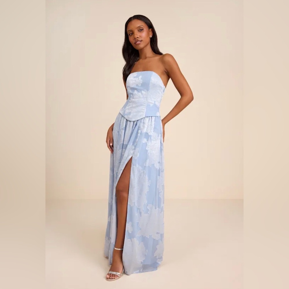 Lulu's Alanis Light Blue Floral Burnout Lace-Up Maxi Dress (Large)